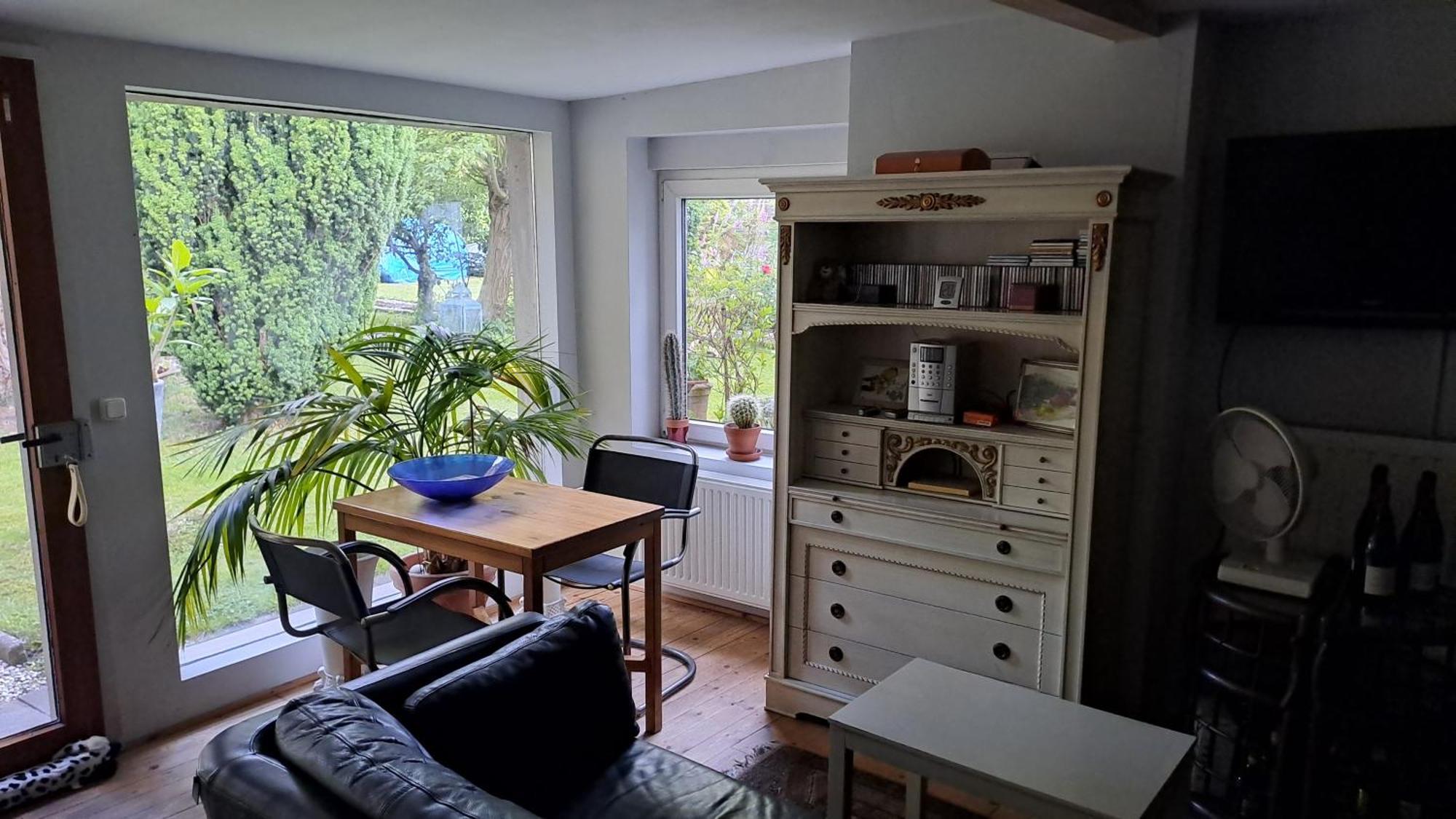 Apartmenthaus Mit Sauna Und Whirlpool Krefeld Exteriör bild