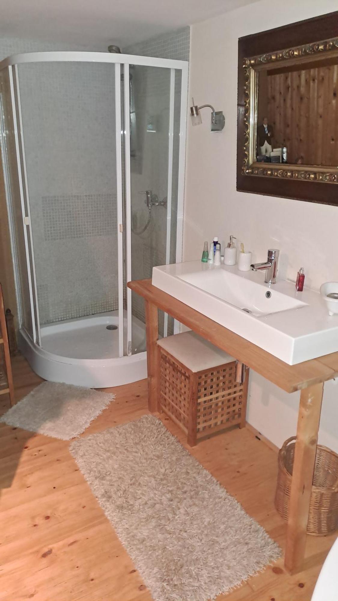 Apartmenthaus Mit Sauna Und Whirlpool Krefeld Exteriör bild